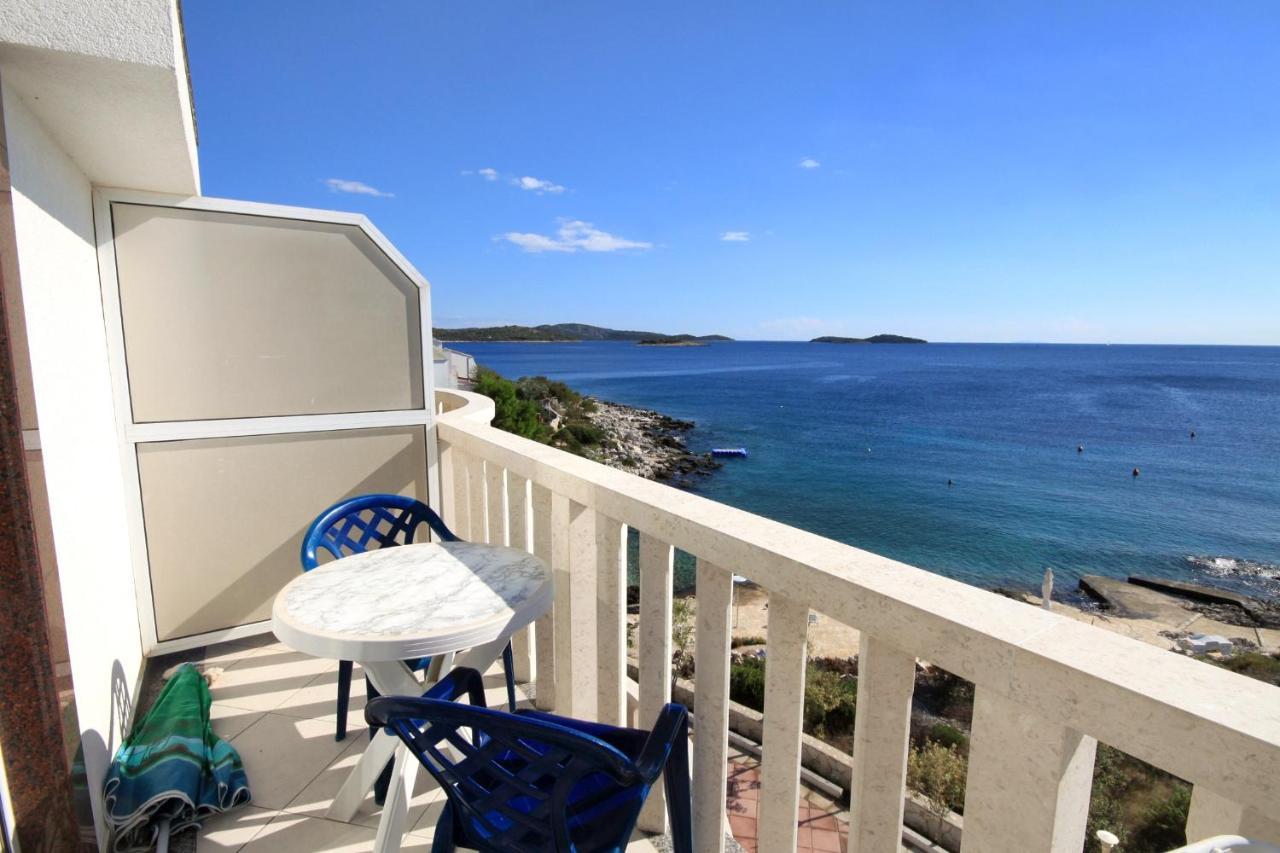 Seaside Apartments With A Swimming Pool Zecevo Rtic, Rogoznica - 8366 외부 사진