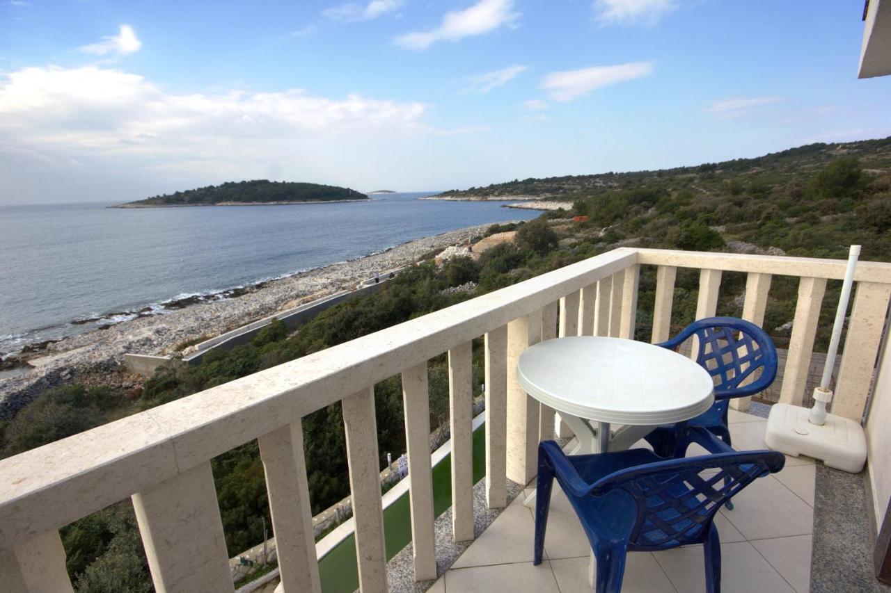 Seaside Apartments With A Swimming Pool Zecevo Rtic, Rogoznica - 8366 외부 사진