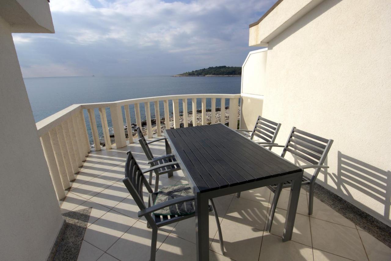 Seaside Apartments With A Swimming Pool Zecevo Rtic, Rogoznica - 8366 외부 사진